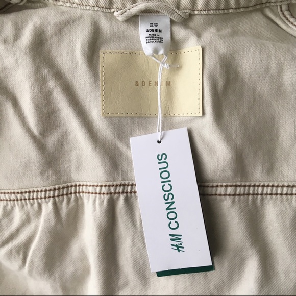 Boxy Denim Jacket - Picture 4 of 5